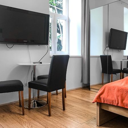 Relaxing 2-Bed Apartment For Extended Visits Viyana Dış mekan fotoğraf