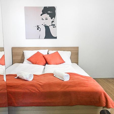 Relaxing 2-Bed Apartment For Extended Visits Viyana Dış mekan fotoğraf